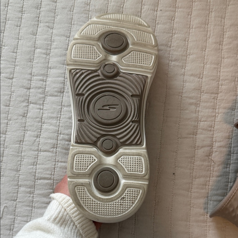 Skechers Women’s Loafers - Taupe - Picture 5 of 5